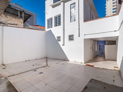 Casa Comercial para alugar com 150m², 1 quarto no bairro Menino Deus em Porto Alegre - Foto 15