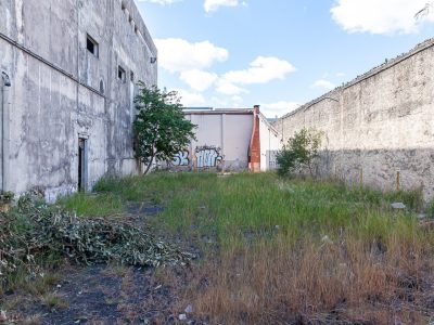 Prédio para alugar com 2.100m² no bairro Navegantes em Porto Alegre - Foto 6