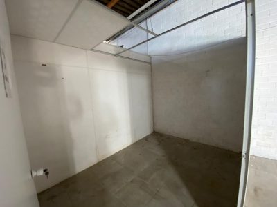 Pavilhão para alugar com 369m² no bairro Niterói em Canoas - Foto 11