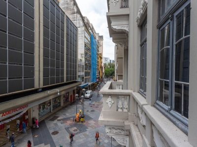 Prédio para alugar com 1.768m² no bairro Centro Histórico em Porto Alegre - Foto 9