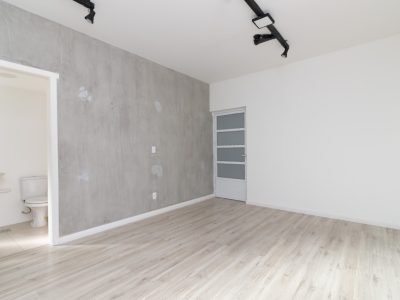 Sala para alugar com 65m² no bairro Independência em Porto Alegre - Foto 6