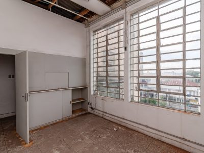 Prédio para alugar com 1.739m² no bairro São Geraldo em Porto Alegre - Foto 14