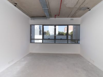 Sala para alugar com 29m² no bairro Jardim Europa em Porto Alegre - Foto 6