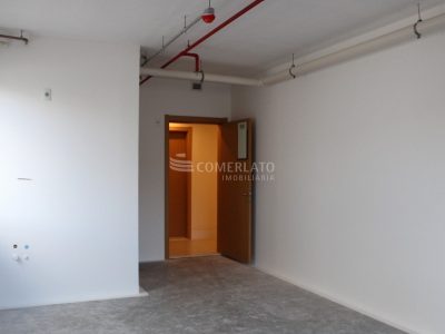 Sala para alugar com 32m² no bairro Santana em Porto Alegre - Foto 11