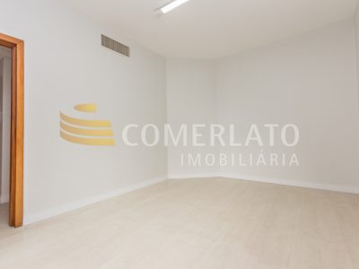 Sala para alugar com 108m² no bairro Petrópolis em Porto Alegre - Foto 4