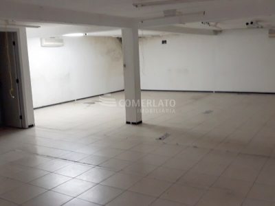 Prédio para alugar com 1.411m² no bairro Floresta em Porto Alegre - Foto 17