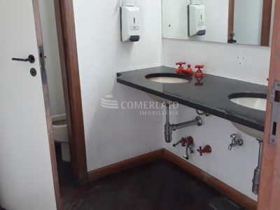 Prédio para alugar com 1.411m² no bairro Floresta em Porto Alegre - Foto 18