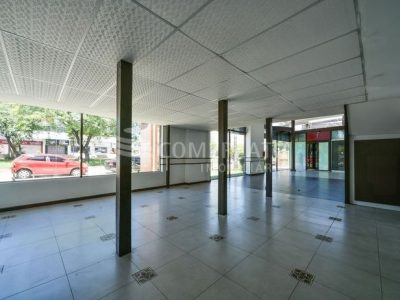 Loja para alugar com 344m² no bairro Cristal em Porto Alegre - Foto 12