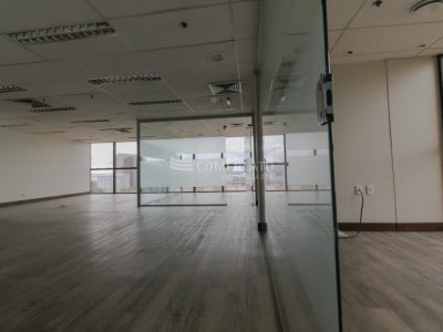 Sala para alugar com 145m² no bairro Centro Histórico em Porto Alegre - Foto 7