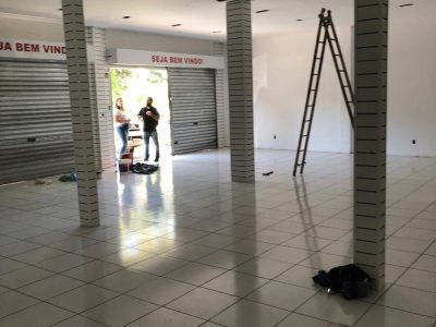 Loja para alugar com 194m² no bairro São Sebastião em Porto Alegre - Foto 2