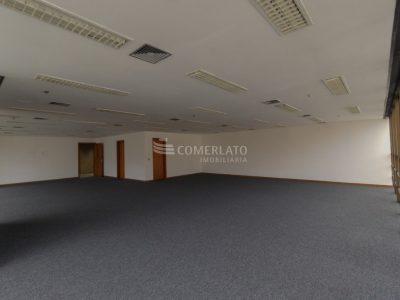 Sala para alugar com 145m² no bairro Centro Histórico em Porto Alegre - Foto 8