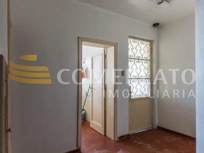 Casa Comercial para alugar com 578m², 1 quarto no bairro Mont Serrat em Porto Alegre - Foto 2