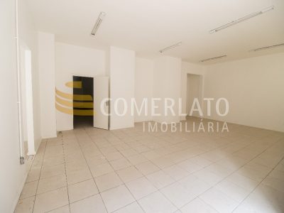 Sala para alugar com 316m² no bairro Centro Histórico em Porto Alegre - Foto 5