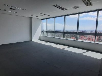 Sala para alugar com 62m² no bairro Chácara das Pedras em Porto Alegre - Foto 6