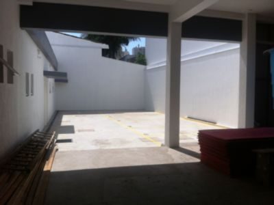 Loja para alugar com 353m² no bairro Passo d'Areia em Porto Alegre - Foto 7