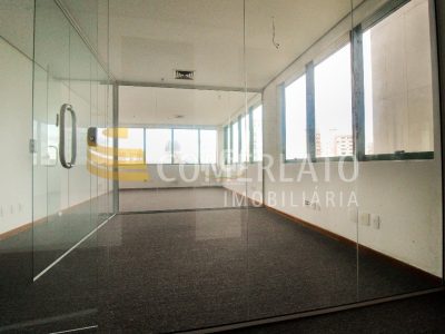 Sala para alugar com 45m² no bairro Centro em Porto Alegre - Foto 4