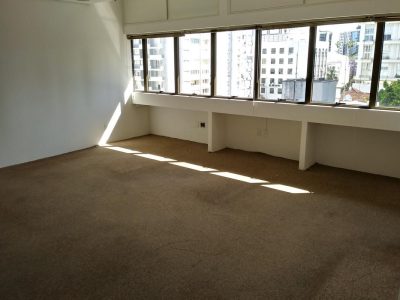 Sala para alugar com 70m² no bairro Moinhos de Vento em Porto Alegre - Foto 2