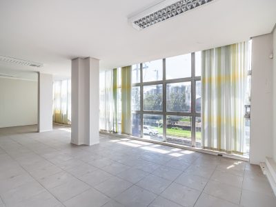 Sala para alugar com 370m² no bairro Jardim Botânico em Porto Alegre - Foto 4