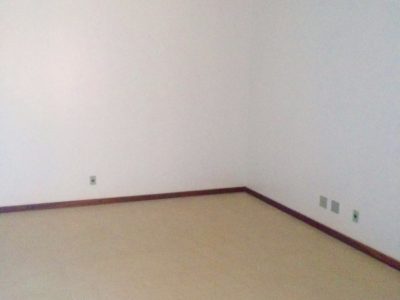 Sala para alugar com 32m² no bairro Passo d'Areia em Porto Alegre - Foto 4