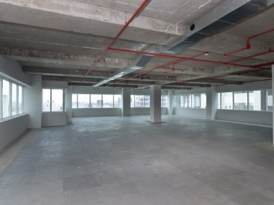 Sala para alugar com 330m² no bairro Auxiliadora em Porto Alegre - Foto 2