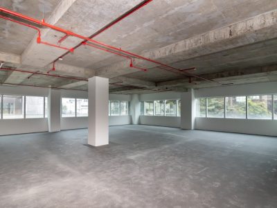 Sala para alugar com 666m² no bairro Auxiliadora em Porto Alegre - Foto 9