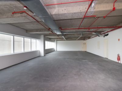 Sala para alugar com 666m² no bairro Auxiliadora em Porto Alegre - Foto 4