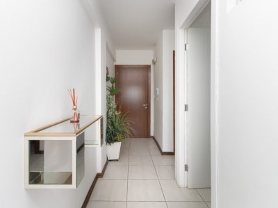 Sala para alugar com 35m², 1 quarto no bairro Passo d'Areia em Porto Alegre - Foto 4