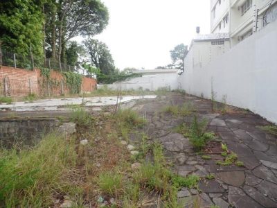 Terreno para alugar com 655m² no bairro Três Figueiras em Porto Alegre - Foto 6