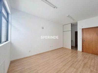 Sala para alugar com 50m² no bairro Passo d'Areia em Porto Alegre - Foto 3