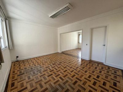 Sala para alugar com 180m² no bairro Centro em Porto Alegre - Foto 3