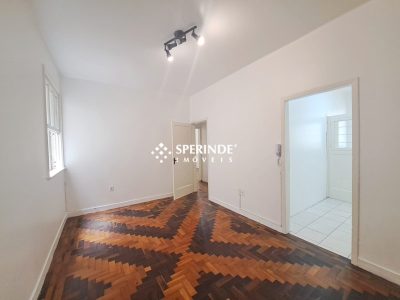 Apartamento para alugar com 107m², 2 quartos no bairro Centro em Porto Alegre - Foto 2