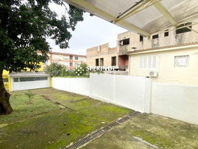 Casa para alugar com 430m², 5 quartos, 5 vagas no bairro Partenon em Porto Alegre - Foto 31