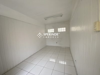 Casa para alugar com 430m², 5 quartos, 5 vagas no bairro Partenon em Porto Alegre - Foto 36