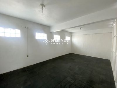 Casa para alugar com 430m², 5 quartos, 5 vagas no bairro Partenon em Porto Alegre - Foto 37