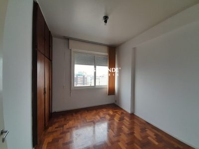 Apartamento para alugar com 130m², 3 quartos no bairro Centro em Caxias do Sul - Foto 15