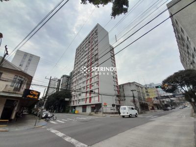 Apartamento para alugar com 130m², 3 quartos no bairro Centro em Caxias do Sul - Foto 17