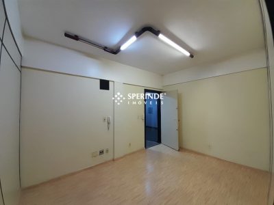 Sala para alugar com 60m² no bairro Centro em Caxias do Sul - Foto 6