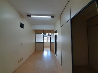 Sala para alugar com 60m² no bairro Centro em Caxias do Sul - Foto 8