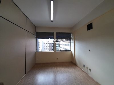 Sala para alugar com 60m² no bairro Centro em Caxias do Sul - Foto 14