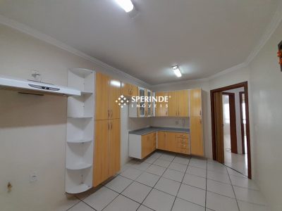 Apartamento para alugar com 80m², 2 quartos, 1 vaga no bairro Madri em Caxias do Sul - Foto 3