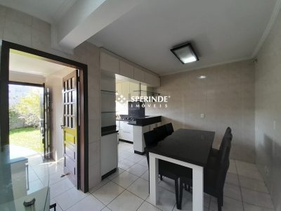 Casa para alugar com 380m², 3 quartos, 3 vagas no bairro Panazzolo em Caxias do Sul - Foto 29