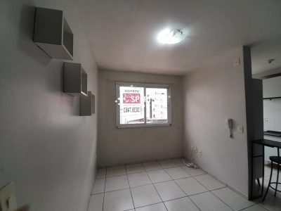 Apartamento para alugar com 55m², 2 quartos, 1 vaga no bairro Colina do Sol em Caxias do Sul - Foto 2