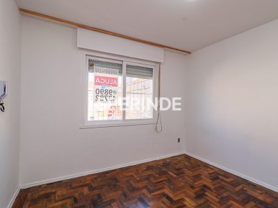 Apartamento para alugar com 35m², 1 quarto no bairro Passo d'Areia em Porto Alegre - Foto 2