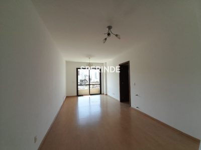 Apartamento para alugar com 110m², 3 quartos, 1 vaga no bairro Pio X em Caxias do Sul - Foto 2