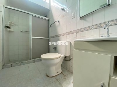 Casa para alugar com 177m², 4 quartos, 2 vagas no bairro Sarandi em Porto Alegre - Foto 6