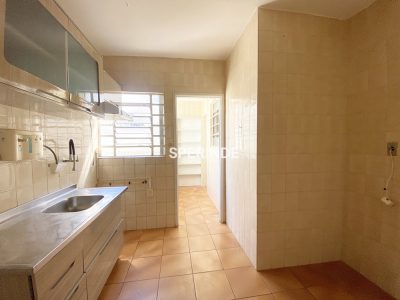 Apartamento para alugar com 76m², 3 quartos, 1 vaga no bairro Medianeira em Porto Alegre - Foto 3