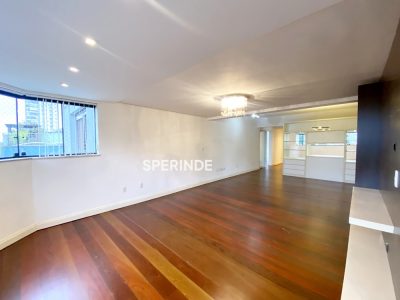 Apartamento para alugar com 130m², 3 quartos, 2 vagas no bairro Higienópolis em Porto Alegre - Foto 4