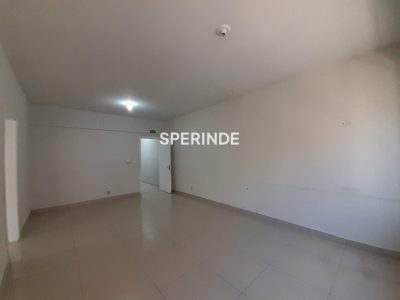 Sala para alugar com 49m² no bairro Centro em Caxias do Sul - Foto 3