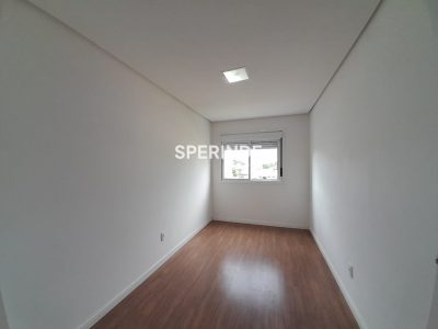 Casa para alugar com 185m², 3 quartos, 2 vagas no bairro Santa Catarina em Caxias do Sul - Foto 11