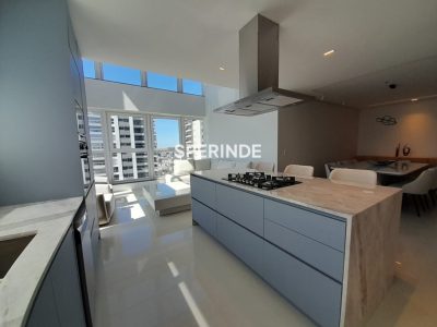 Apartamento para alugar com 167m², 3 quartos, 3 vagas no bairro Universitario em Caxias do Sul - Foto 12